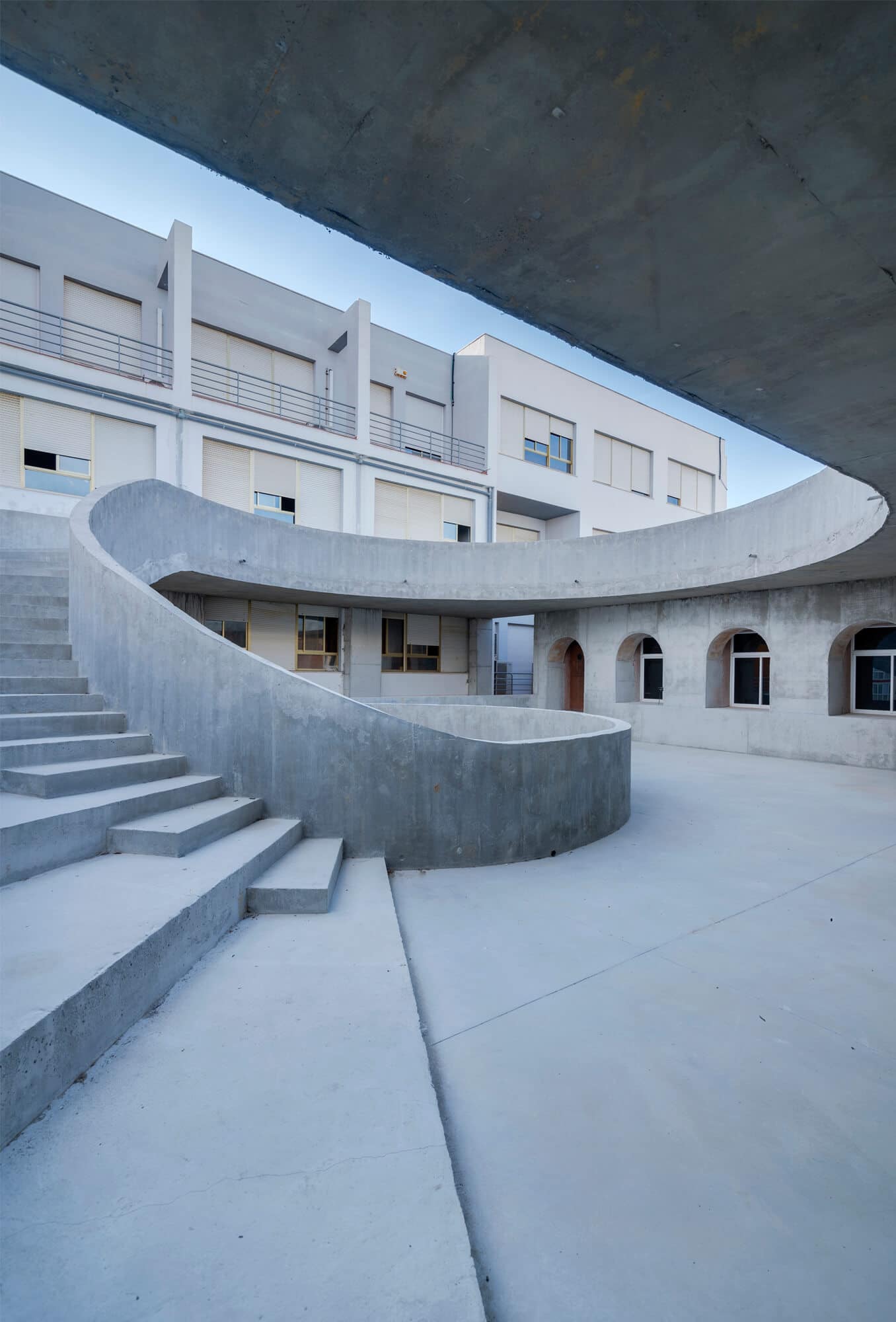 Innenhof, Fakultät für bildende Künste der Universität Malaga,DJarquitectura, Foto: Nicolás Díaz