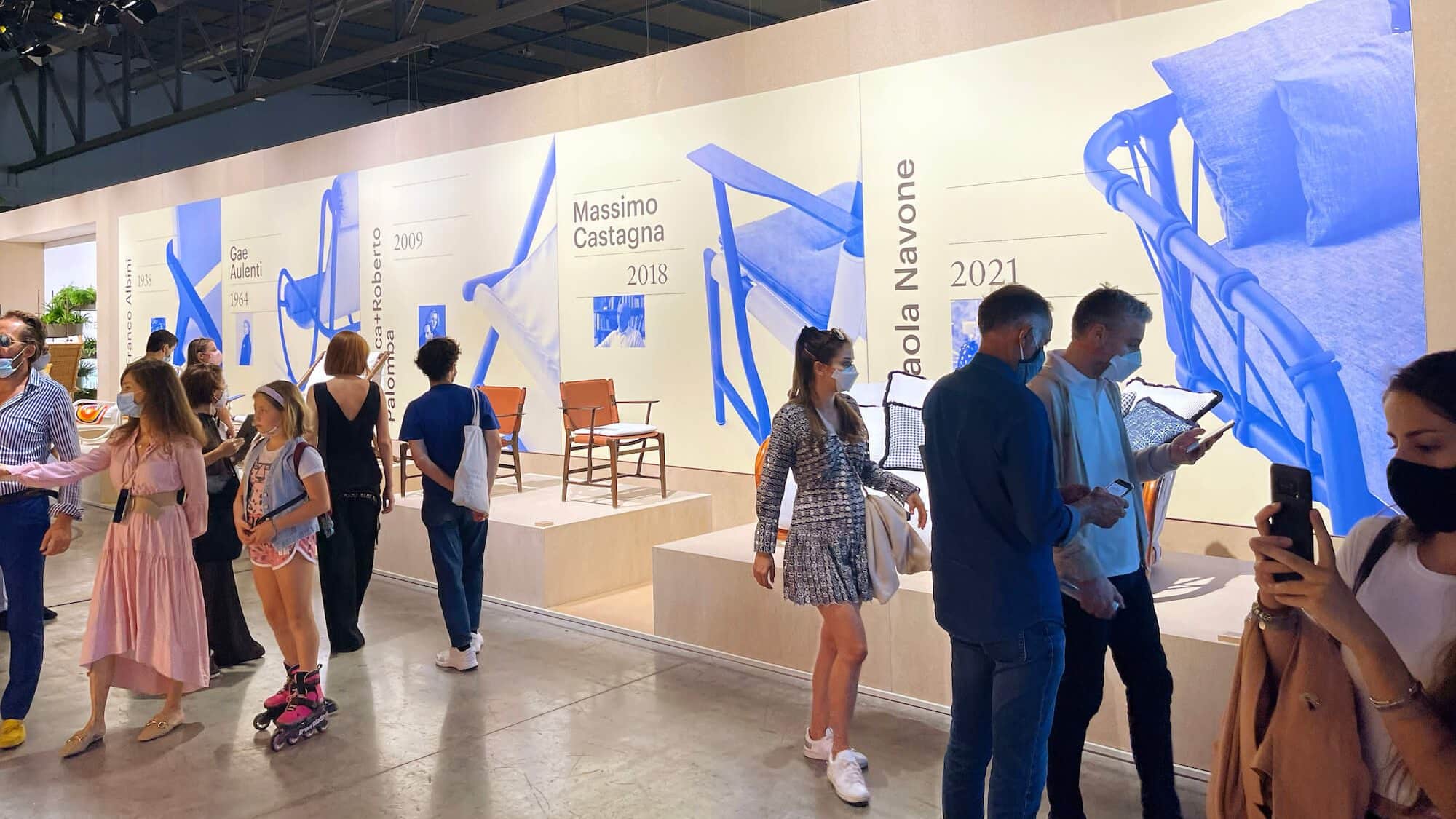 Ausstellung statt Messe: Viele Hersteller experimentieren auf dem Supersalone mit neuen Präsentationsformen. Salone del Mobile 2021.