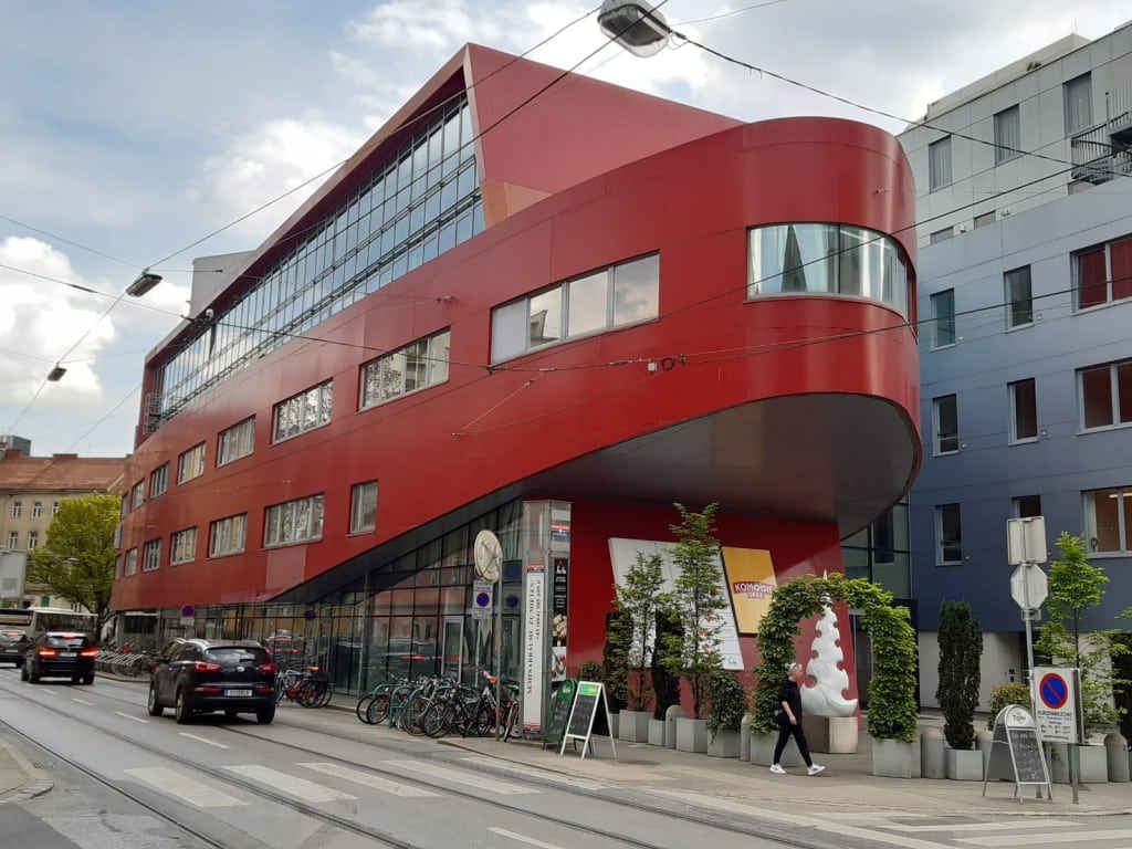Das Gebäude der Münzgrabenstraße 36 ist die neue Heimat des Architekturarchivs Steiermark. Foto: Bernhard Reismann