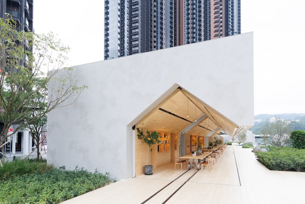 In Hongkong hat die Architekturfirma Snøhetta die Pavilia Farm entworfen: eine ruhige Grünfläche mitten in der Stadt. Foto: New World Development
