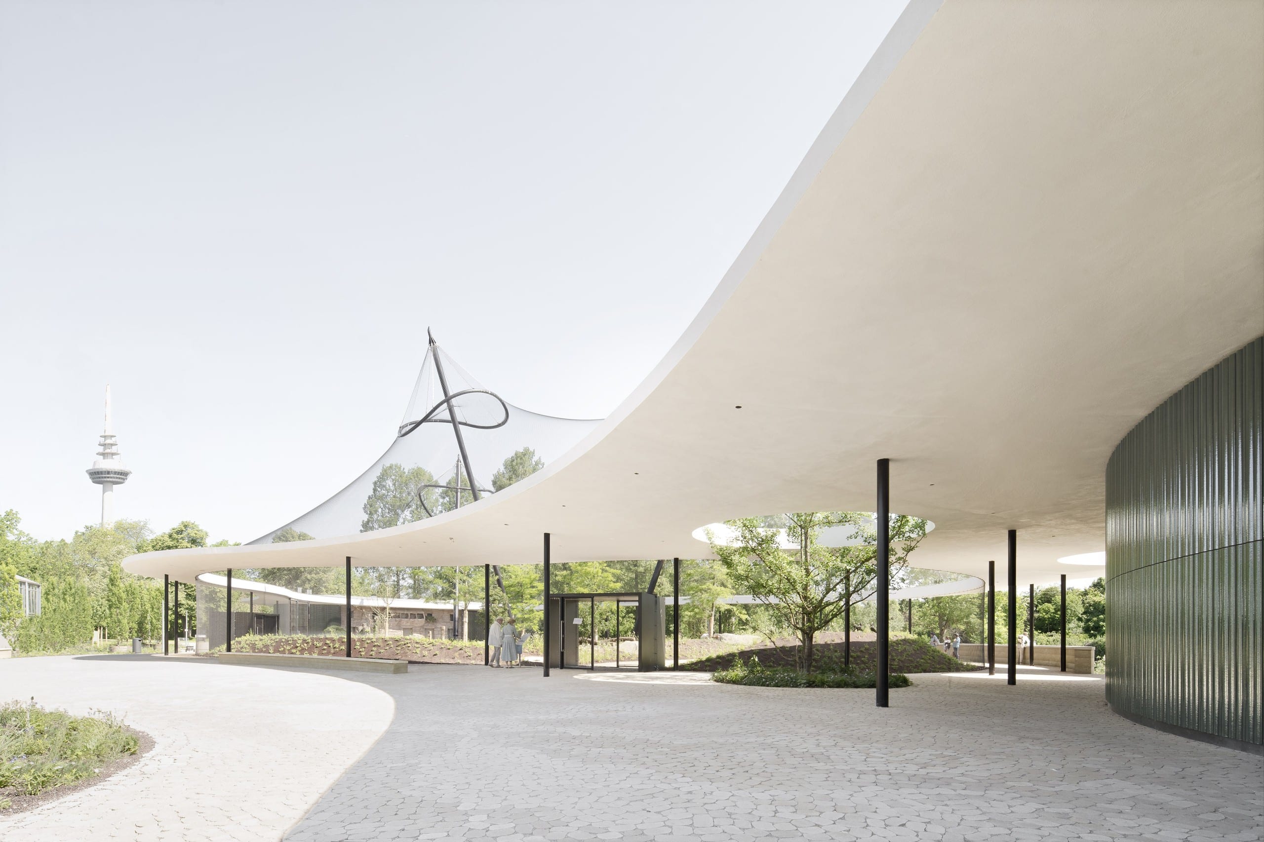 Auch eine Voliere gehört zu dem neuen Zentrum im Mannheimer Luisenpark. Bildquelle: © Brigida González